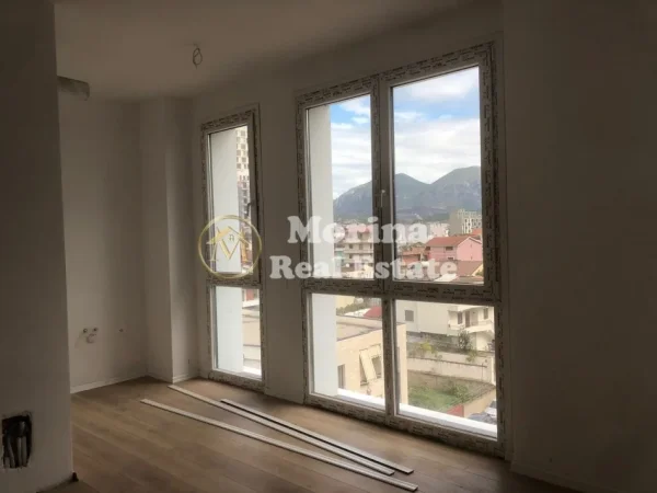 Tirane, apartament 1+1 Kati 4, 60 m² 132000 € (Bulevardi I Ri)
