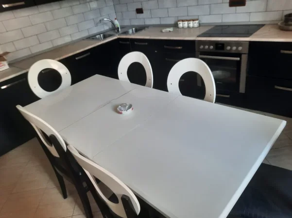 🏡JEPET ME QERA SUPER APARTAMENT 2+1 NE VASIL SHANTO, 700 Eur