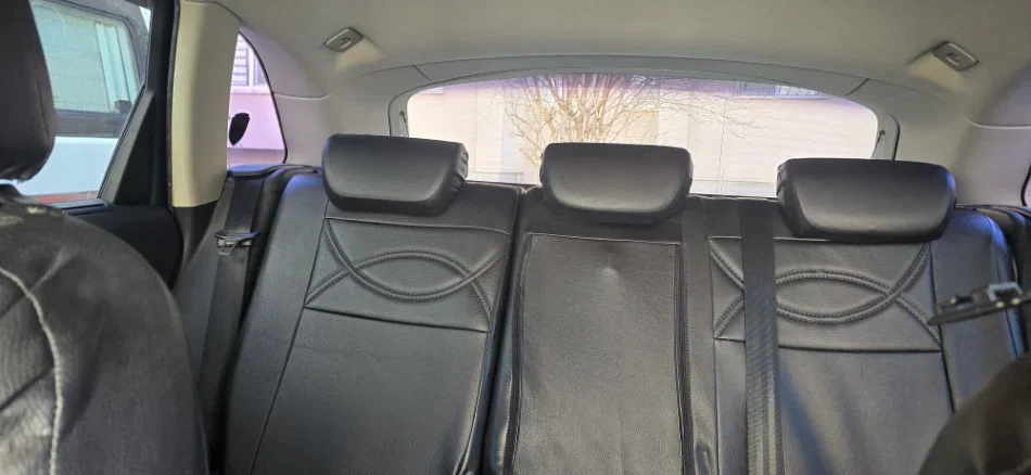 Tirane, shes SUV Audi Q5 Nafte, e zeze automatik Kondicioner -2 km 13.500 €