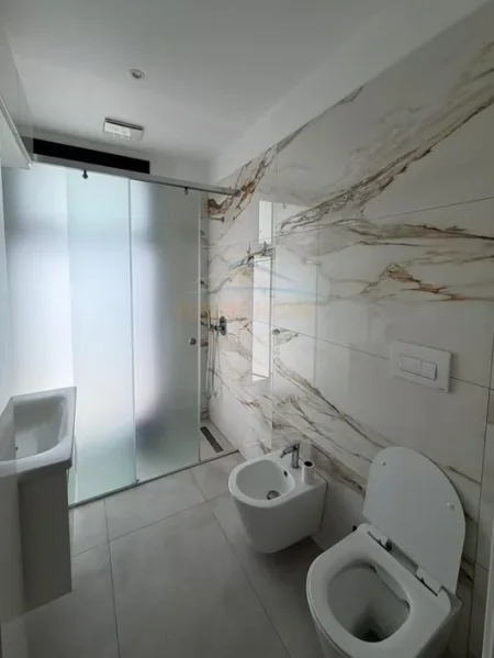 Tirane, shitet apartament 3+1 Kati 2, 130 m² 495.000 € (Sofia Hill Residence)