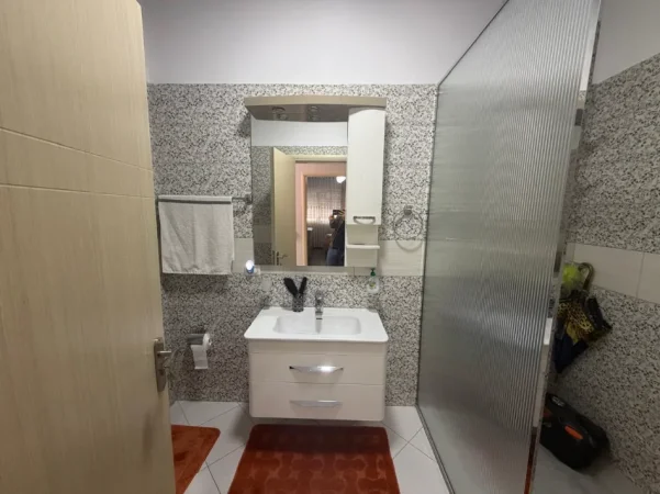 Tirane, shitet apartament 2+1+Ballkon Kati 5, 113 m² 260.000 € (Kompleksi Panorama/Instituti Harry Fultz)