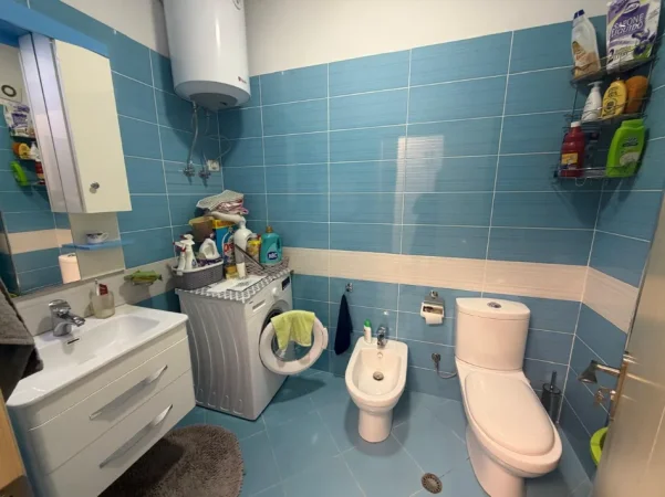 Tirane, shitet apartament 2+1+Ballkon Kati 5, 113 m² 260.000 € (Kompleksi Panorama/Instituti Harry Fultz)