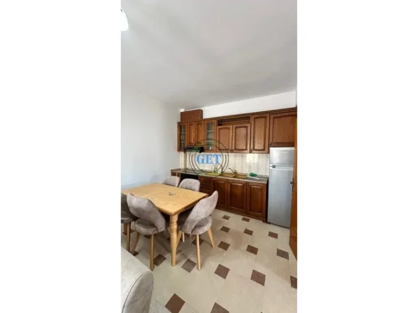 Durres, shitet apartament 2+1+Ballkon Kati 6, 110 m² 155.000 € (Plazh)