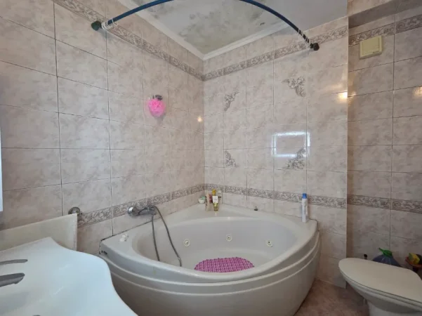 Tirane, shes apartament 3+1+Aneks+Ballkon Kati 6, 155 m² 650.000 € 