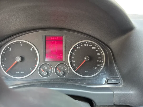 Tirane, shitet makine Volkswagen Tiguan Nafte, e zeze automatik Kondicioner 257.598 km 6.700 €