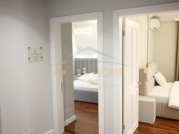 Tirane, shitet apartament 3+1+Aneks+Ballkon Kati 4, 124 m² 630.000 € (Blloku)