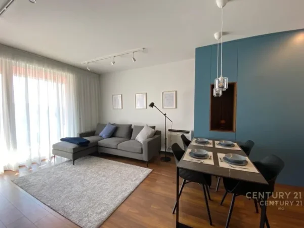 Tirane, jepet me qera apartament 1+1 Kati 5, 80 m² 850 € (zogu zi)