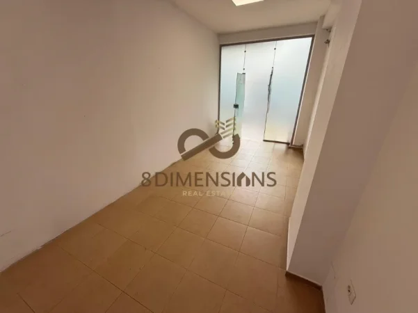 Tirane, jepet me qera ambjent biznesi Kati 0, 30 m² 400 € (don bosko)