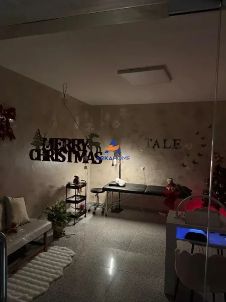 Tirane, shitet ambjent biznesi Kati 0, 45 m² (rr kosovareve)