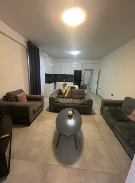 Tirane, shitet apartament 2+1+Ballkon Kati 2, 115 m² 162.000 € (SHKOZE)