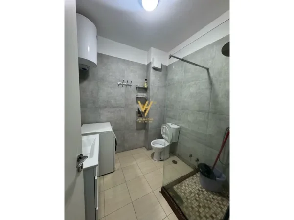 Tirane, shitet apartament 2+1+Ballkon Kati 2, 115 m² 162.000 € (SHKOZE)