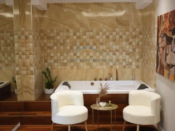 shitet apartament 3+1+Ballkon Kati 4, 124 m² 630.000 € (BLLOKU)