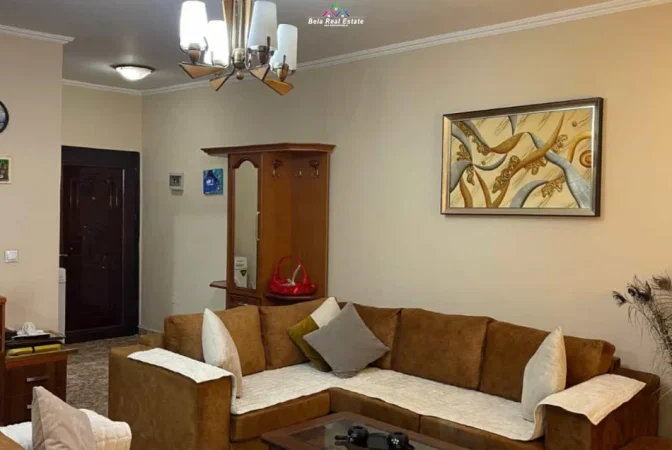 Tirane, jepet me qera apartament 2+1 Kati 3, 103 m² 630 € (don bosko)