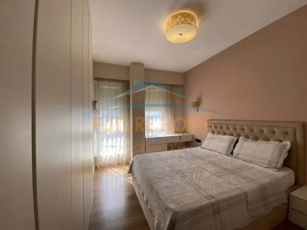Tirane, jepet me qera apartament duplex Dublex Kati 3, 120 m² 1.050 € (5 maj)