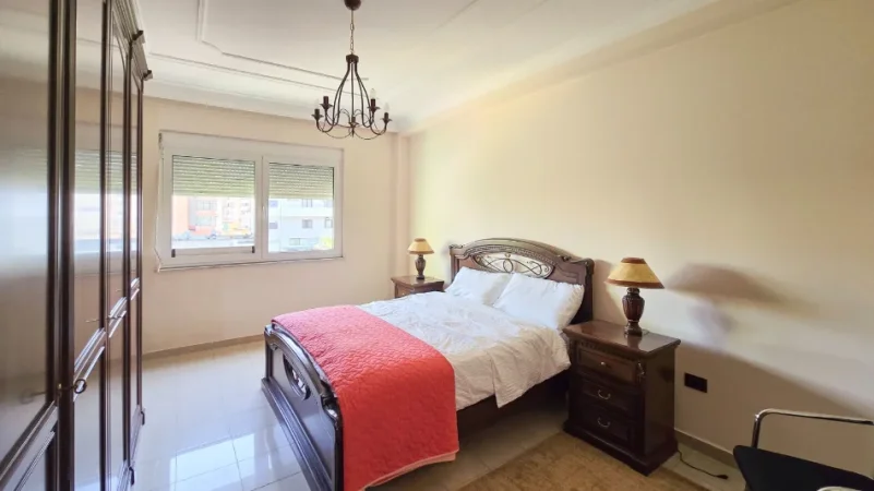 Tirane, jepet me qera apartament 2+1 Kati 6, 117 m² 1.200 € 