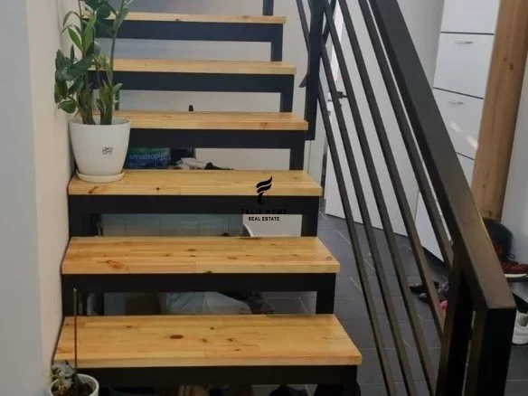 Tirane, shitet apartament duplex 2+1 Kati 0, 90 m² 130.000 € (KOPSHTI ZOOLOGJIK)