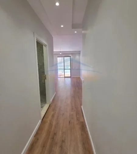 Tirane, shitet apartament 2+1 Kati 6, 110 m² 149.000 € (restorant deliu)