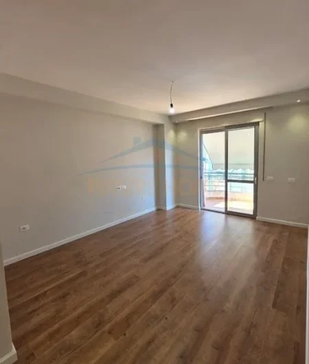 Tirane, shitet apartament 2+1 Kati 6, 110 m² 149.000 € (restorant deliu)