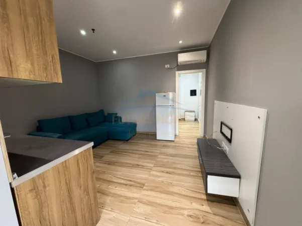 Tirane, shitet apartament 1+1 Kati 1, 33 m² 80.000 € (Liqeni i Thate, Tirane.)