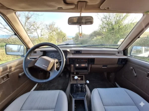 Korce, shes Pick-Up Mitsubishi L200 Nafte, e bardhë manuale