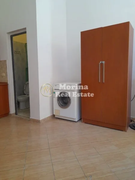 Tirane, jepet me qera apartament 1+1 Kati 1, 25 m² 250 € (The New Boulevard)