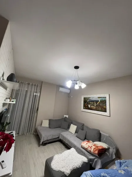 Tirane, shitet apartament 1+1 Kati 3, 64 m² 115.000 € (astir , unaza e re)