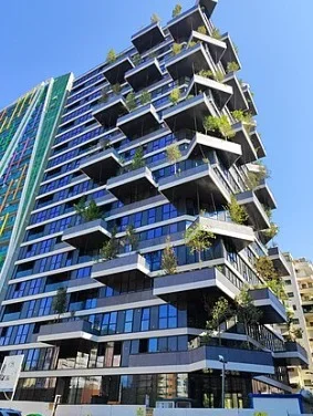 Shqiperi, jepet me qera zyre Kati 15, 150 m² (Vertical Forest, Rruga e Elbasanit)