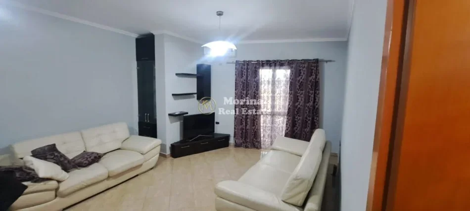 Tirane, jepet me qera apartament 1+1 Kati 4, 64 m² 430 € (Rruga Kongresi I Manastirit)