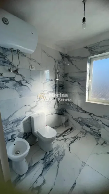Tirane, jepet me qera apartament 1+1 Kati 6, 47 m² 500 € (Apartament 11 Medreseja 500 Euro Muaj 3)
