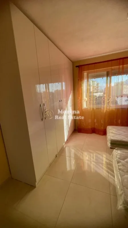 Tirane, jepet me qera apartament 1+1 Kati 6, 47 m² 500 € (Apartament 11 Medreseja 500 Euro Muaj 3)