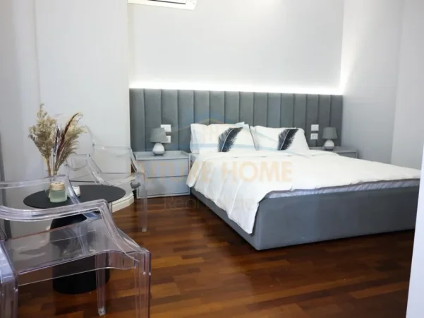 Tirane, shitet apartament 3+1+Ballkon Kati 4, 124 m² 630.000 € (Blloku)