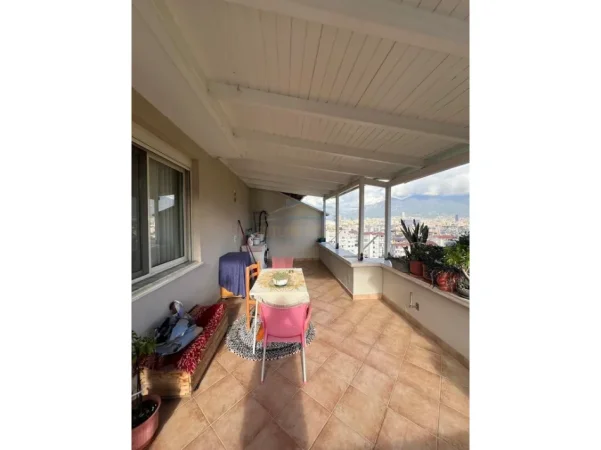 Tirane, shitet apartament 2+1+Ballkon Kati 6, 155 m² 210.000 € (Kodra e Diellit)
