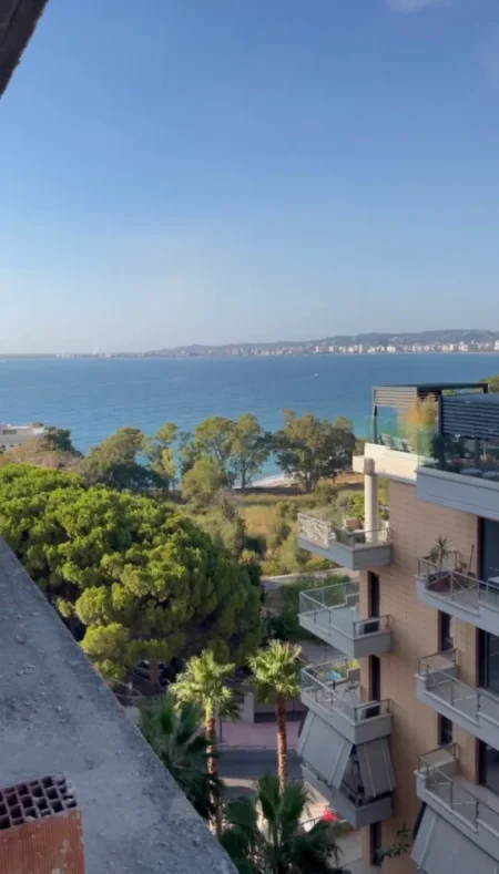 -OKAZION✅SHITET SUPER APARTAMENT 2+1+2 NE VLORE ME PAMJE NGA DETI NE VIJE TE PARE AFER MARINA BAY