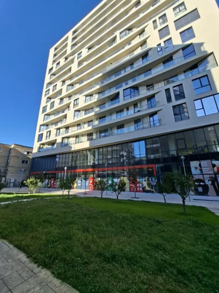 Tirane, jepen me qera apartamente 1+1&1+1 Kati 4, 140 m² 1.800 € (MINE PEZA)