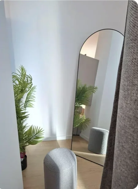 Tirane, jepen me qera apartamente 1+1&1+1 Kati 4, 140 m² 1.800 € (MINE PEZA)