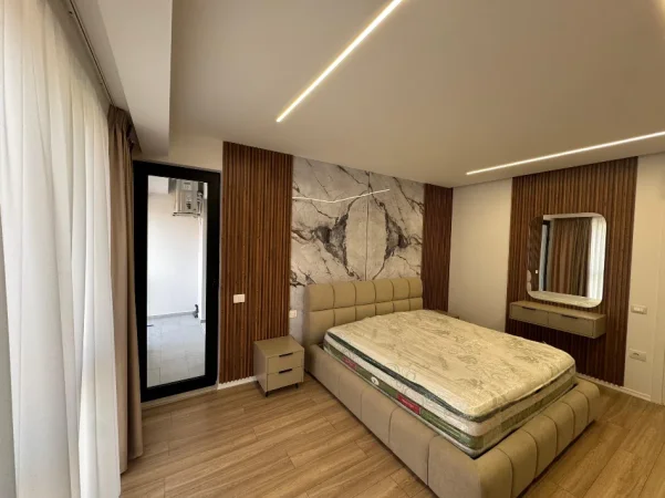 Tirane, jepet me qera apartament 2+1+Ballkon Kati 6, 110 m² 73.000 € (Rruga sokrat miho)