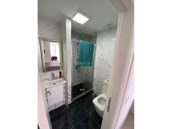Tirane, jepet me qera apartament 1+1 Kati 4, 94 m² 600 € 