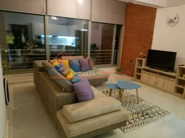 Tirane, jepet me qera apartament 1+1+Ballkon Kati 9, 60 m² 600 € (Myslym Shyri)