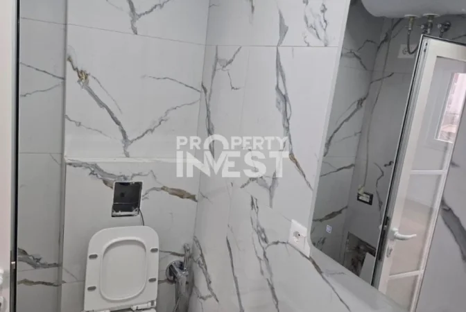 Tirane, shitet apartament 1+1 Kati 4, 40 m² 122.000 € (Shkolla e Kuqe)