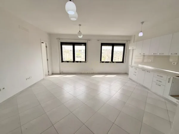Tirane, shitet apartament 2+1 Kati 4, 106 m² 200.000 € 