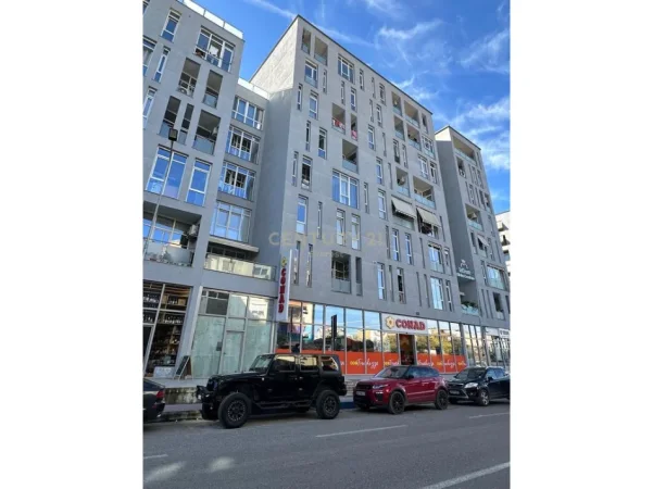 Tirane, shitet apartament 1+1 Kati 3, 55 m² 157.000 € 