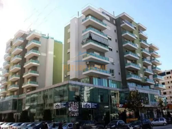 Tirane, shitet apartament 1+1+Ballkon Kati 3, 74 m² 138.500 € (Kompleksi Green Tower, Vlore)