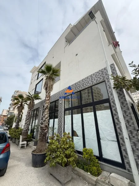 Vlore, shitet ambjent biznesi Kati 3, 380 m² 900.000 € 