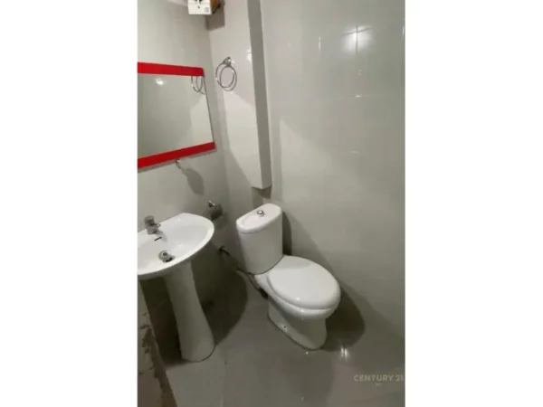 Tirane, jepet me qera apartament 2+1 Kati 1, 85 m² 350 € (Astir IRG137878)