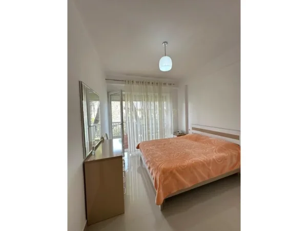 Durres, shitet apartament 2+1+Ballkon Kati 2, 77 m² 205.000 € (Gjiri I Lalzit)