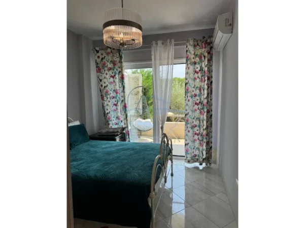 Durres, shitet apartament 2+1 Kati 0, 162 m² 380.000 € (GJIRI I LALEZIT LURA 3)