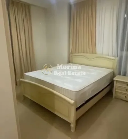 Tirane, apartament 2+1 Kati 5, 120 m² 600 € (Bulevardi I Ri)