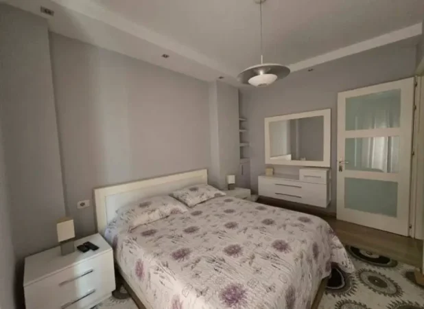 Tirane, jepet me qera apartament 2+1 Kati 5, 94 m² 620 € (rruga frosina plaku)