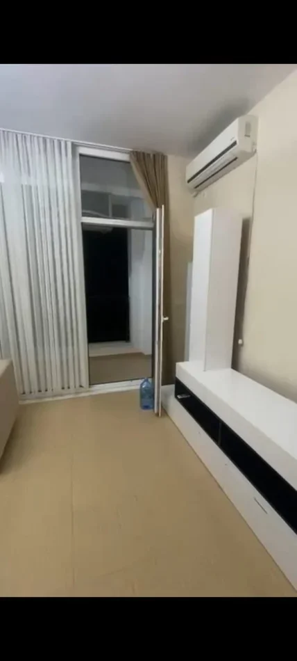 Tirane, apartament 2+1 Kati 5, 120 m² 600 € (Bulevardi I Ri)