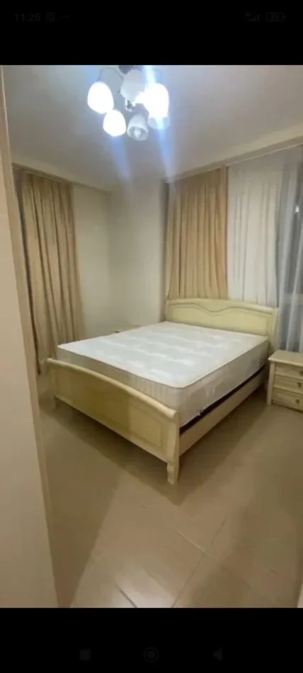 Tirane, apartament 2+1 Kati 5, 120 m² 600 € (Bulevardi I Ri)